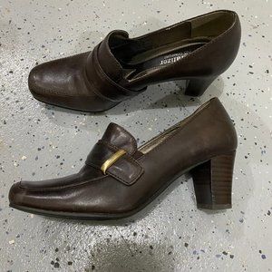 Naturalizer Brown Leather Heels